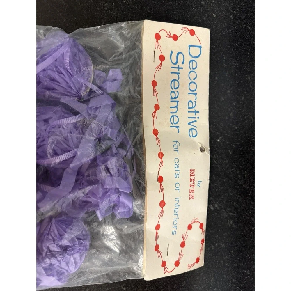 Vintage METEX Car Streamer Lavender Purple 24 Feet Long NOS Parade Wedding Party